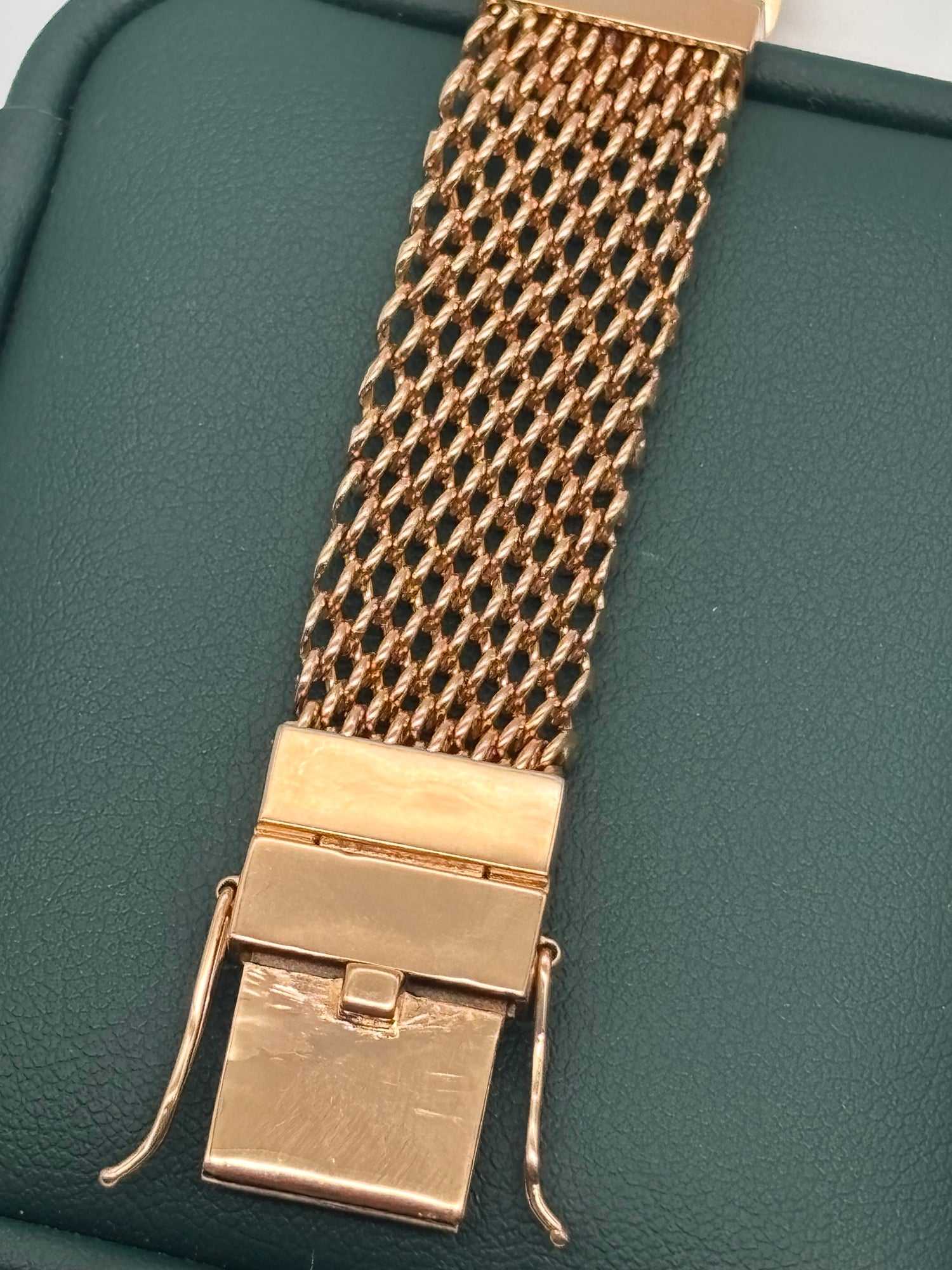 PULSO HERRADURA CABALLOS / 65GR / 18cm/ ORO 18K / ESMERALDA LEGITIMA