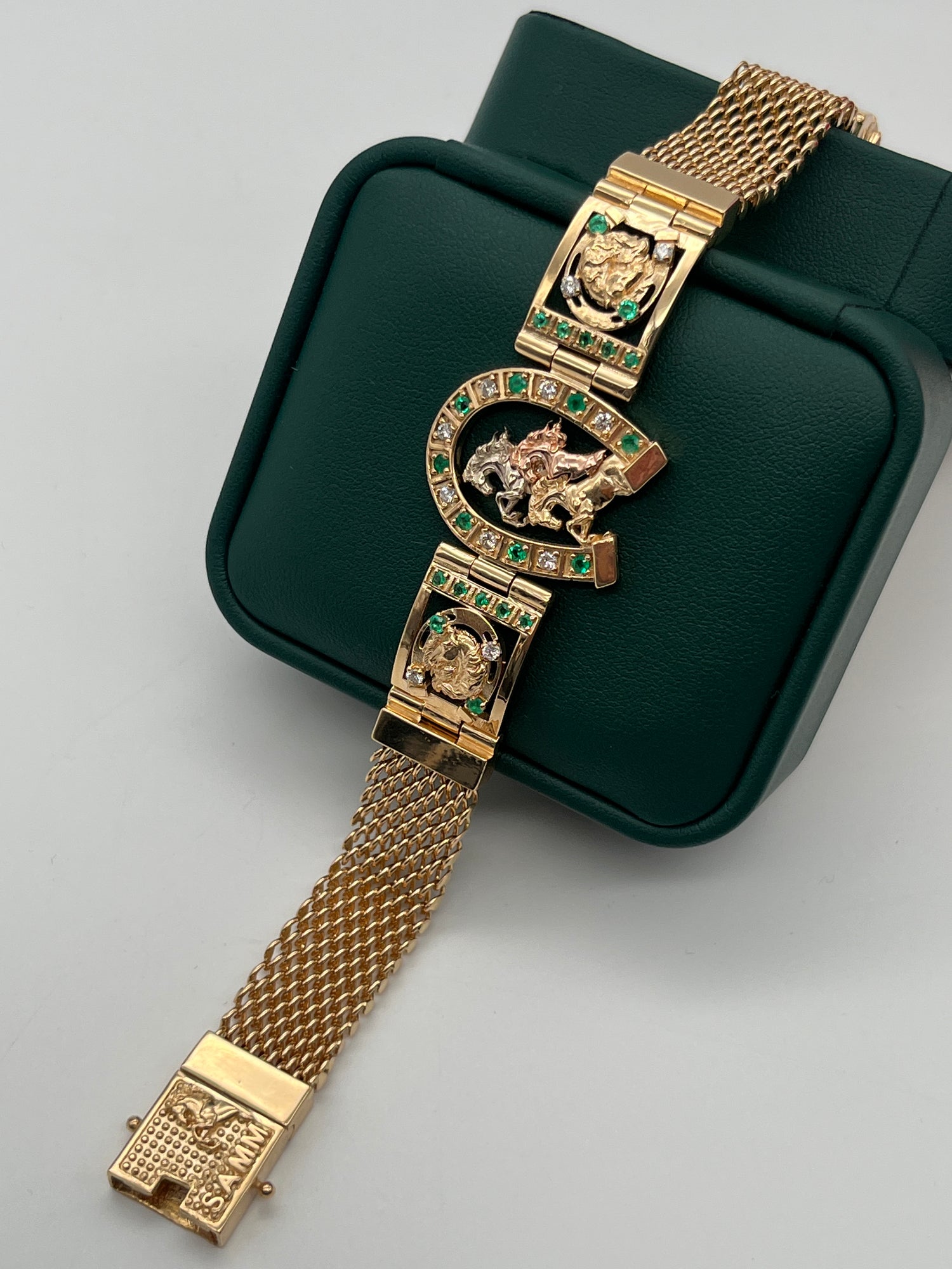 PULSO HERRADURA CABALLOS / 65GR / 18cm/ ORO 18K / ESMERALDA LEGITIMA