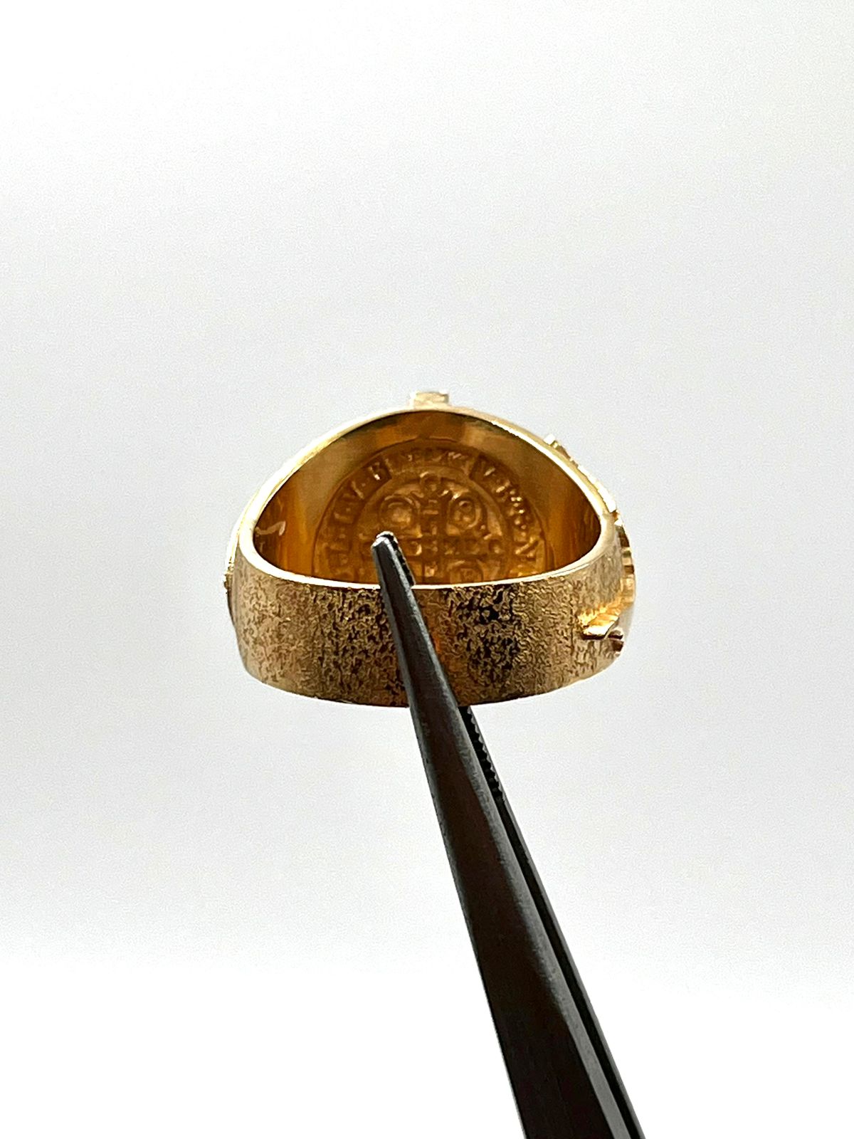 Anillo Brujula